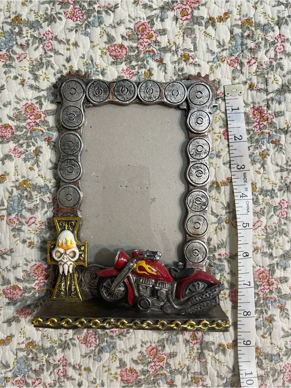Motorcycle Picture Frame with cross and skull.      4”x6”